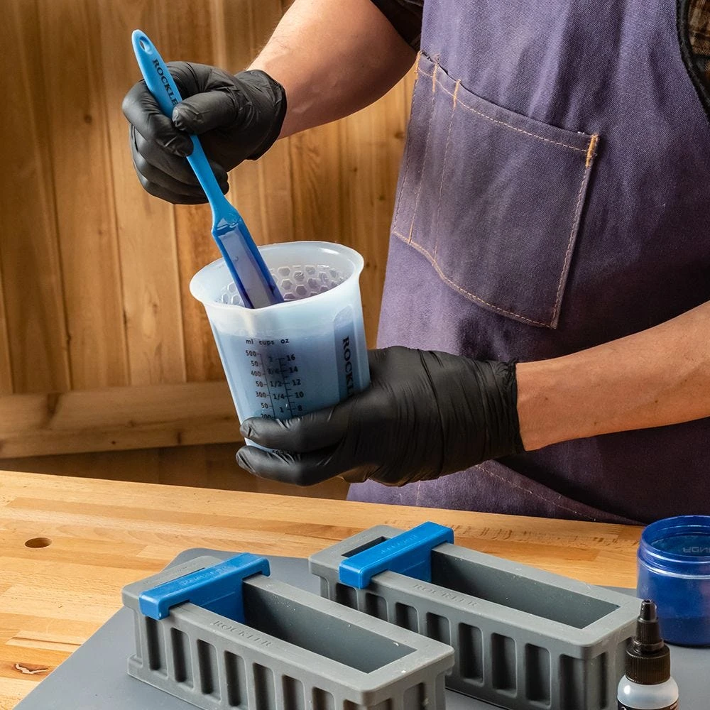 Rockler 7-Piece Epoxy/Resin Mixing Set 5 Rockler 7-Piece Epoxy/Resin Mixing Set - Image 3