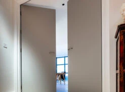 Chambers Gate™ No.85 11 Chambers Gate™ No.85 -Mylands Store Door Chambers Gate No85 Classic Grey Paint 6 648658e9 b8d4 4865 ba00 78d3008f42fe