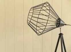 Lots Road™ No.24 10 Lots Road™ No.24 -Mylands Store Walls Lots Road No24 White Rock Paint 1 2c471b47 d0ab 4b68 a6a1 98c497e98930