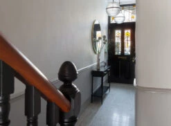 Alderman™ No.60 -Mylands Store Walls above dado Alderman No60 Neutral Paint With Green Undertones 738132a6 d732 4a0c a74d 236c9ec9d806