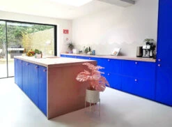FTT-018™ - Ultramarine Blue 11 FTT-018™ - Ultramarine Blue -Mylands Store cabinetry FTT 018 Navy Blue Paint 8 98f5175c bdd0 4172 9533 ba0e96e351bc